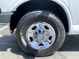 Used 2015 Chevrolet Express 3500 image 3