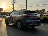 Used 2025 INFINITI QX60 Sensory w/ Vision Package image 4