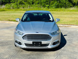 Used 2015 Ford Fusion SE w/ Equipment Group 202A image 2