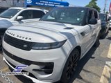 Used 2024 Land Rover Range Rover Sport Dynamic SE image 2