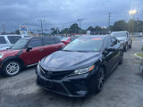 Used 2019 Toyota Camry SE image 3