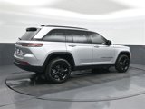 New 2025 Jeep Grand Cherokee Limited w/ Black Appearance Package image 3