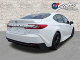 Used 2025 Toyota Camry SE image 4