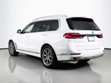 Used 2024 BMW X7 xDrive40i image 5