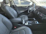 Used 2023 Kia Niro SX image 5