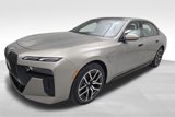 New 2026 BMW 750e xDrive w/ Premium Package image 5