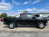 Used 2024 Chevrolet Silverado 2500 LT w/ Convenience Package image 4