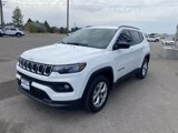 Used 2025 Jeep Compass Latitude image 3