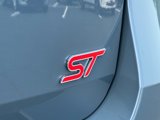 Used 2025 Ford Explorer ST image 2