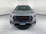 Used 2023 GMC Terrain SLT image 2