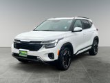 Used 2024 Kia Seltos SX w/ SX Sunroof Package image 3