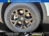 New 2025 Volkswagen Atlas Peak Edition SE image 4