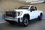 Used 2024 GMC Sierra 2500 SLT w/ Max Trailering Package image 4