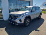 Certified 2024 Volkswagen Atlas SE image 3