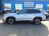 Used 2025 Subaru Forester Premium image 6