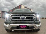 Used 2021 Ford F150 XLT image 2