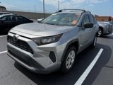 Used 2019 Toyota RAV4 LE image 2