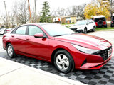 Used 2023 Hyundai Elantra SE image 2