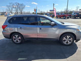 Used 2020 Nissan Pathfinder SV image 6
