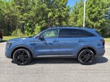 Used 2025 Kia Sorento SX image 4