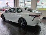 Used 2023 Toyota Camry SE image 5