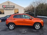 Used 2016 Chevrolet Trax LT w/ LT Sun and Sound Package image 2