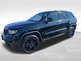 Used 2019 Jeep Grand Cherokee Laredo image 3