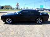 Used 2019 Dodge Challenger SXT image 2