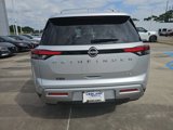 New 2025 Nissan Pathfinder SL image 2