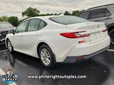 Used 2025 Toyota Camry LE image 3