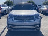 Used 2025 Land Rover Range Rover SE image 2