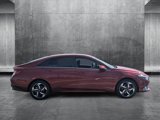 Used 2023 Hyundai Elantra Limited image 4