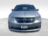 Used 2020 Dodge Grand Caravan SXT image 2