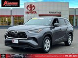Certified 2022 Toyota Highlander L image 4