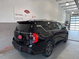 New 2025 Nissan Armada SL image 3