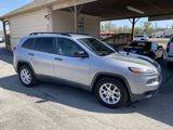 Used 2016 Jeep Cherokee Sport image 3