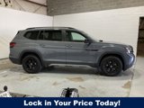 New 2025 Volkswagen Atlas Peak Edition SE image 4