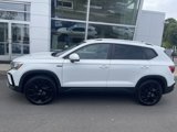 Certified 2024 Volkswagen Taos SE w/ Panoramic Sunroof Package image 2