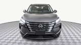 Used 2024 Nissan Rogue SV image 2