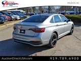 Used 2023 Volkswagen Jetta SE image 6