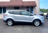 Used 2018 Ford Escape SE w/ SE Sync 3 Package image 4