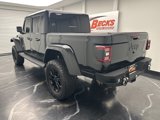 Used 2022 Jeep Gladiator Overland image 4
