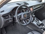 Certified 2024 Porsche Macan image 4