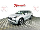 Used 2021 Toyota Highlander XLE image 3