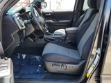 Certified 2022 Toyota Tacoma TRD Off-Road image 4