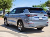 New 2025 Mitsubishi Outlander SEL image 3