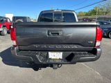 Used 2016 Toyota Tacoma TRD Sport w/ Premium & Technology Package image 4