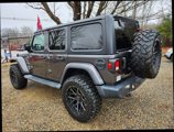 Used 2019 Jeep Wrangler Unlimited Sahara image 5