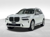 Used 2023 BMW X7 xDrive40i w/ Premium Package image 3