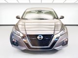 Used 2020 Nissan Altima 2.5 SV image 2